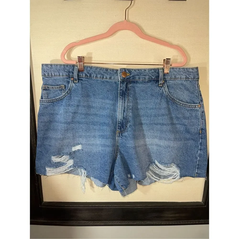 Cotton On Distressed Short - NWT - Size 14